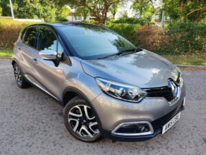 2015 Renault Captur  0.9 TCe DYNAMIQUE NAV S  5DR ~ IMMACULATE ~FULL LEATHER ~£35YRS TAX~